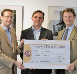 2.500,? Euro Spende von Round Table 37